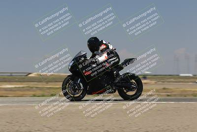 media/May-02-2025-CRA (Fri) [[8ae20d389f]]/Track Photos/130pm (Wheelie Bump)/